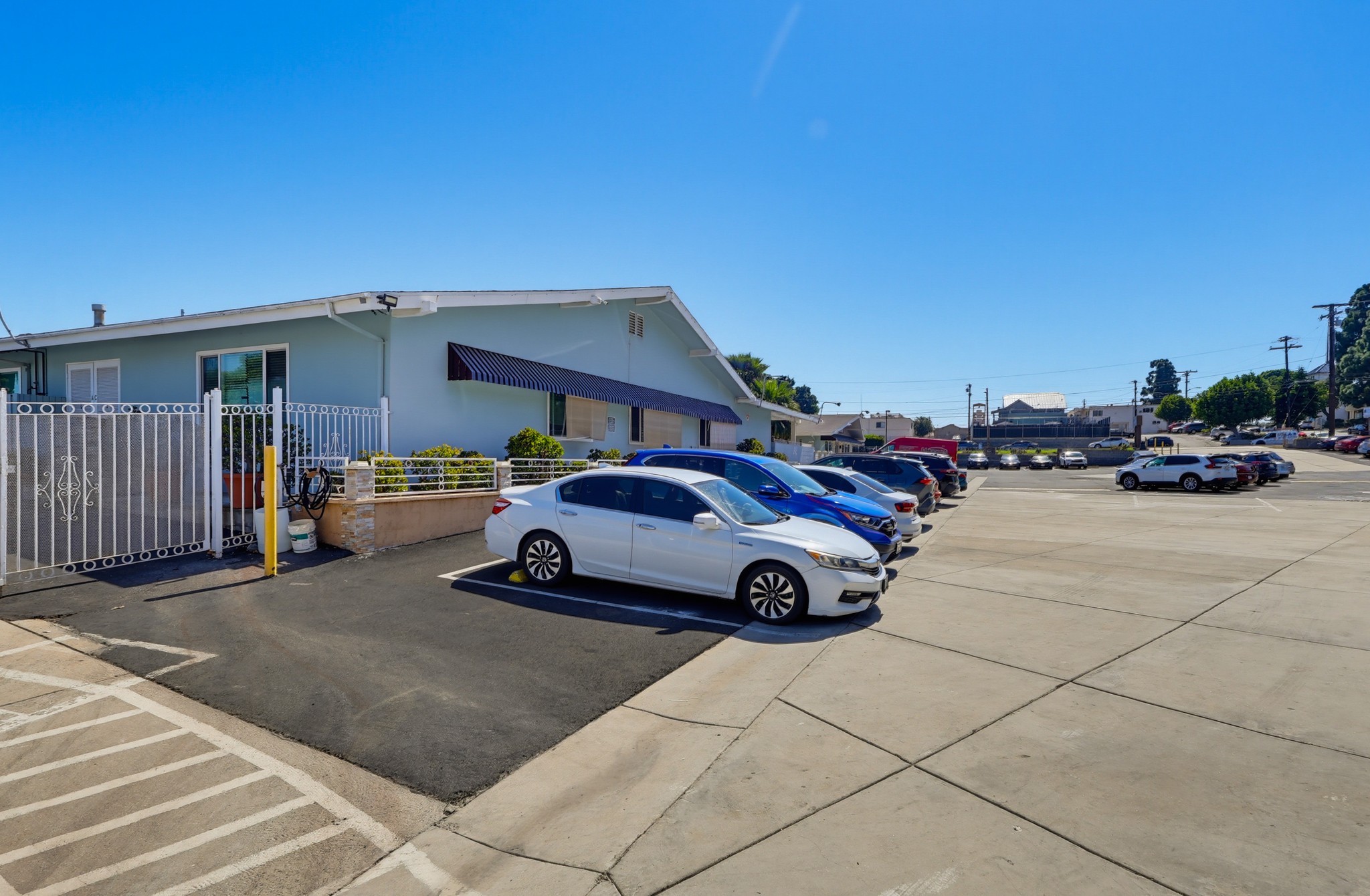 Virtual tour photo 68 of 75 for 1416 W 6th St