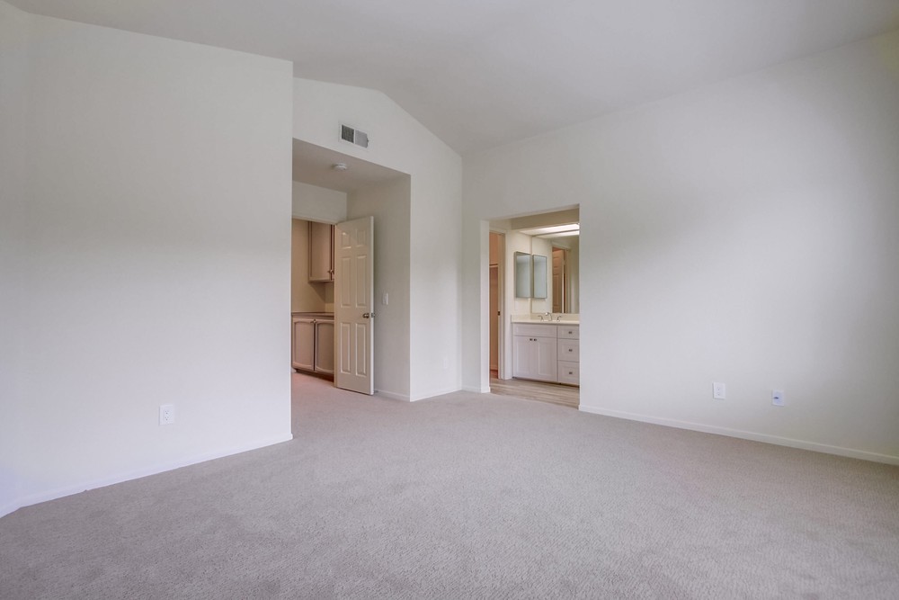 Virtual tour photo 38 of 56 for 14190 Carmel Ridge Rd