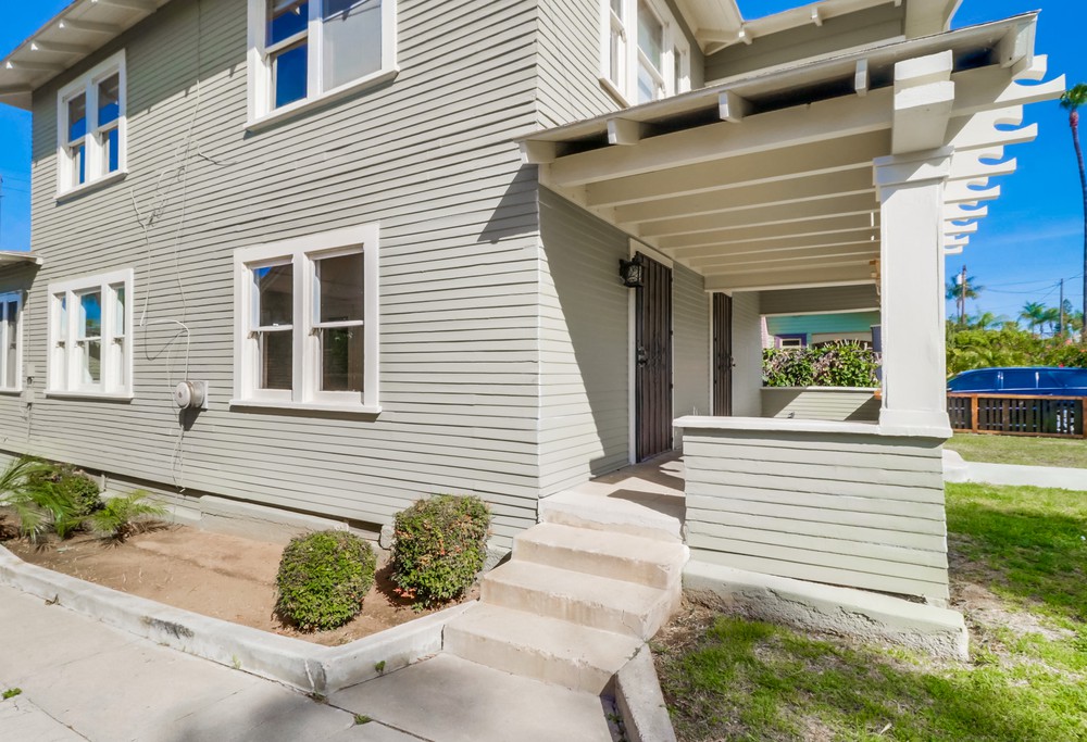 Virtual tour photo 4 of 46 for 1420 Dale St