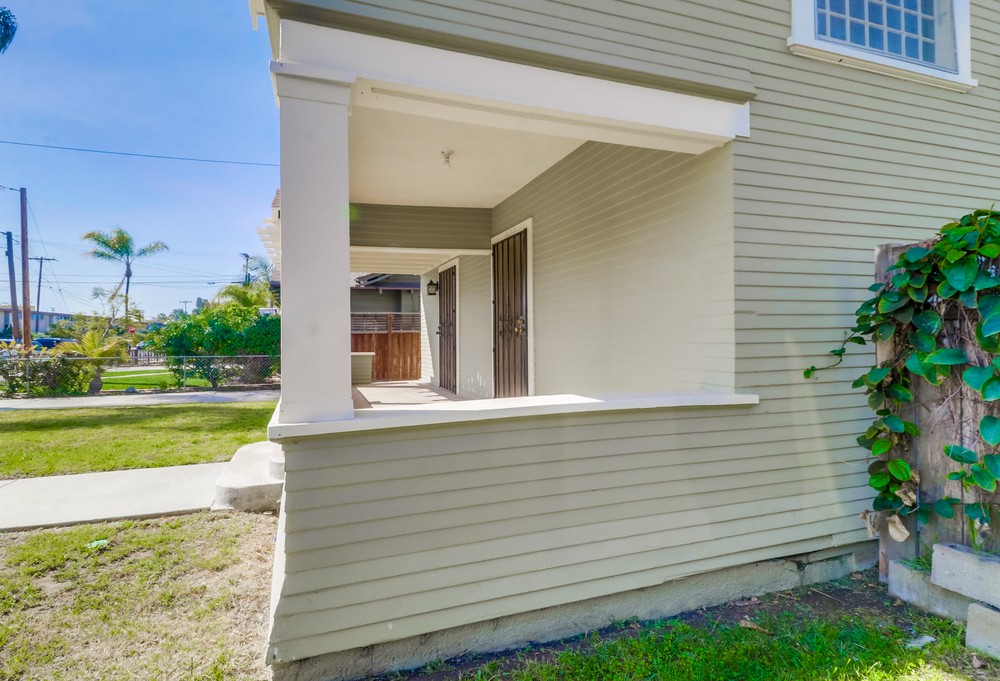Virtual tour photo 5 of 46 for 1420 Dale St