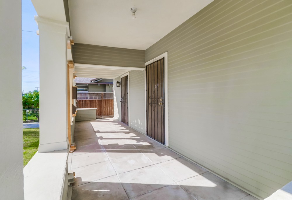 Virtual tour photo 6 of 46 for 1420 Dale St