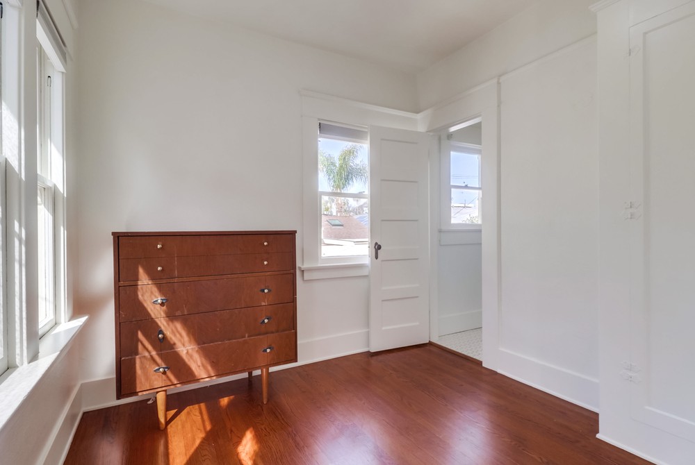 Virtual tour photo 17 of 46 for 1420 Dale St