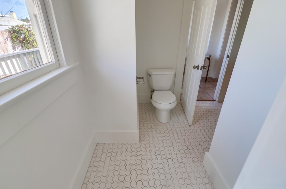 Virtual tour photo 18 of 46 for 1420 Dale St