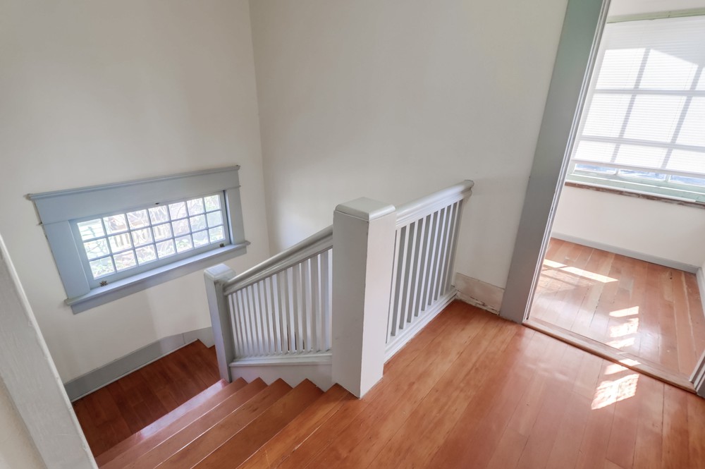 Virtual tour photo 23 of 46 for 1420 Dale St