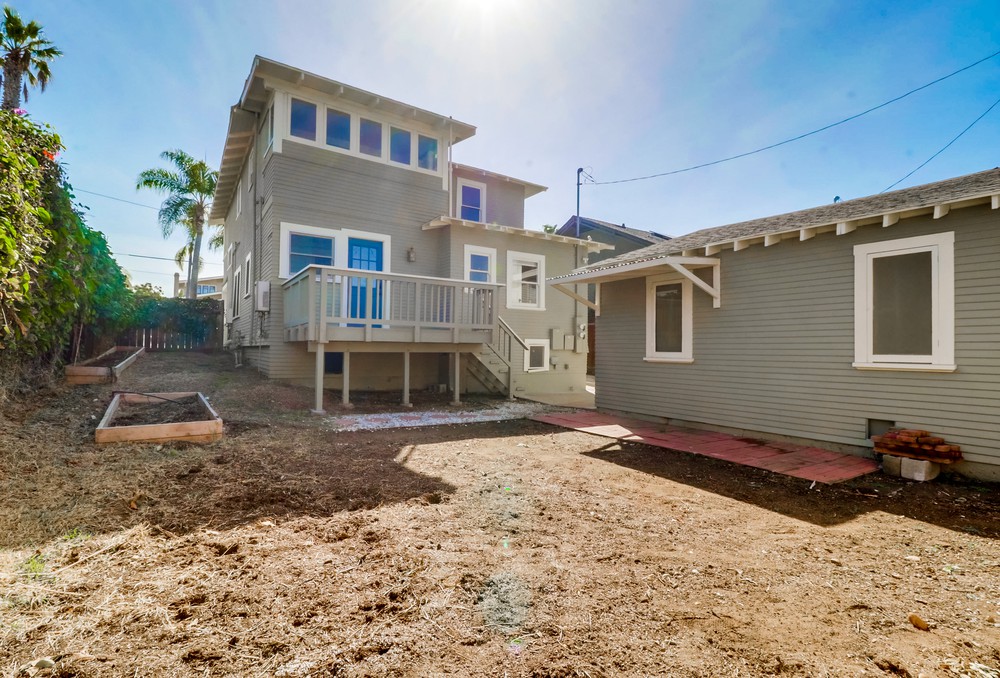 Virtual tour photo 43 of 46 for 1420 Dale St