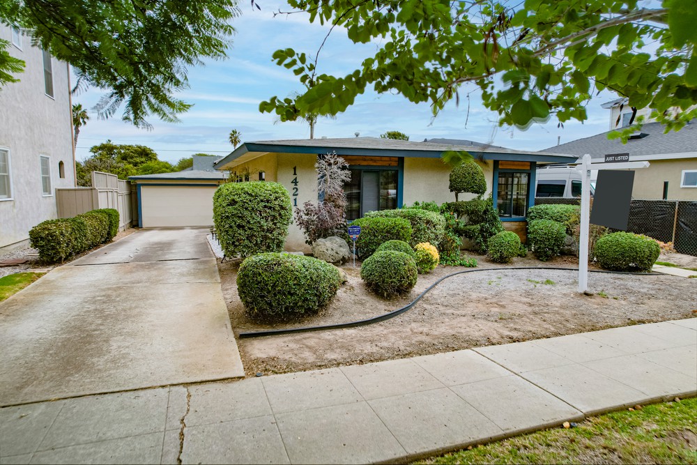 Virtual tour photo 5 of 38 for 1421 Law St
