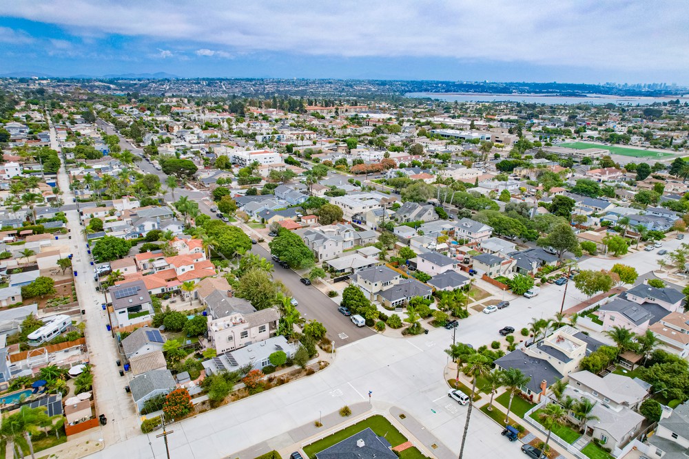 Virtual tour photo 27 of 38 for 1421 Law St