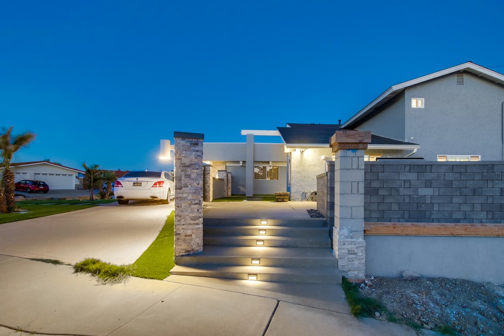 Virtual tour photo 7 of 118 for 1421 Sandal Ln