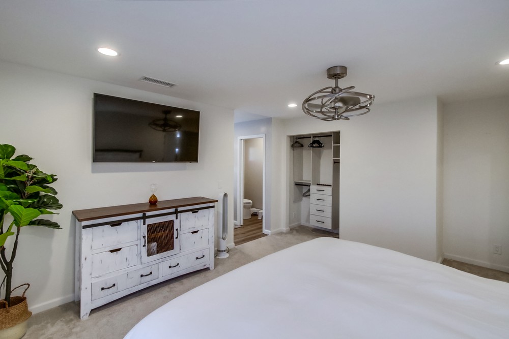 Virtual tour photo 69 of 118 for 1421 Sandal Ln