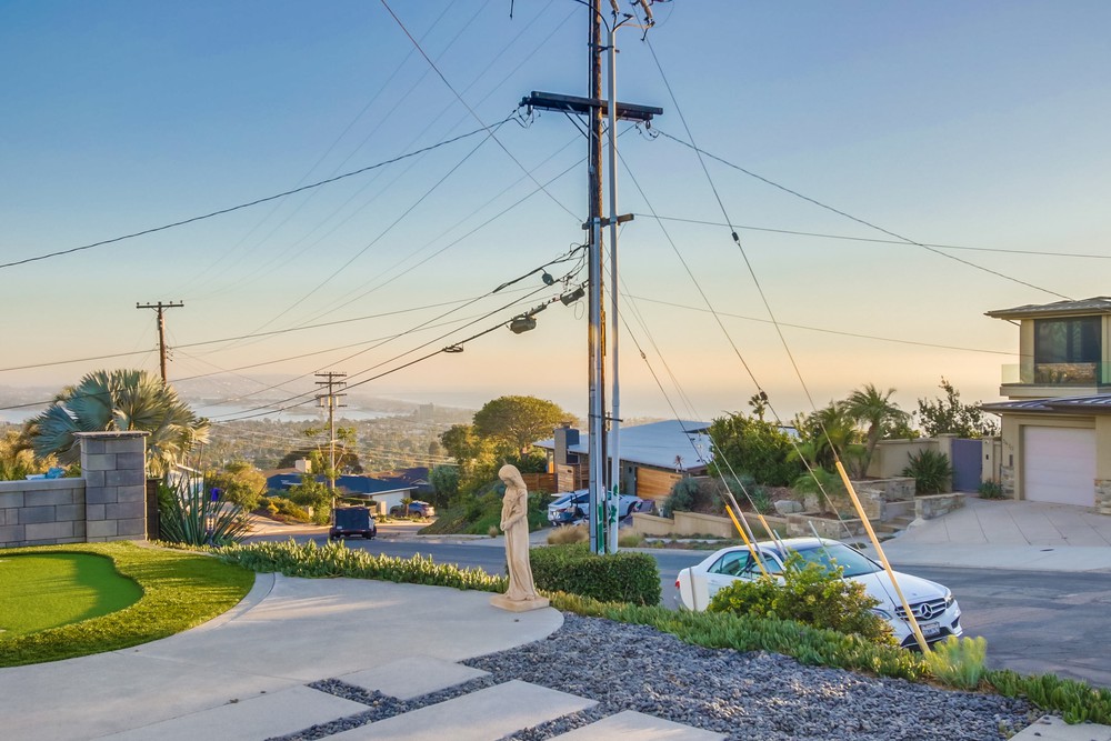 Virtual tour photo 98 of 118 for 1421 Sandal Ln