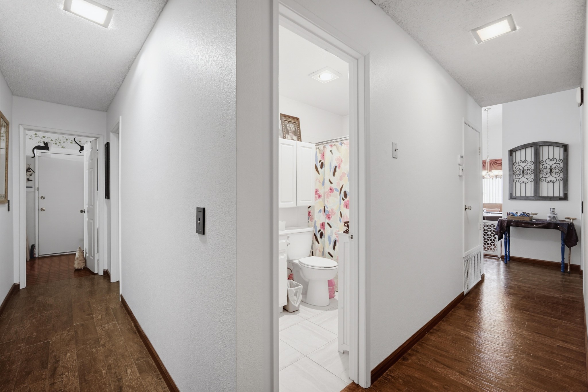 Virtual tour photo 25 of 54 for 1423 Purdue St