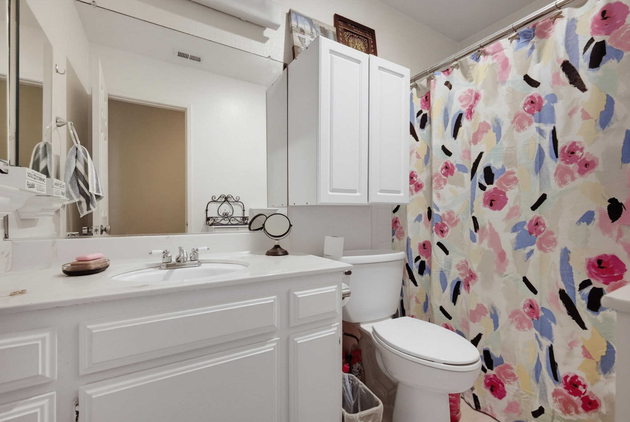 Virtual tour photo 26 of 54 for 1423 Purdue St