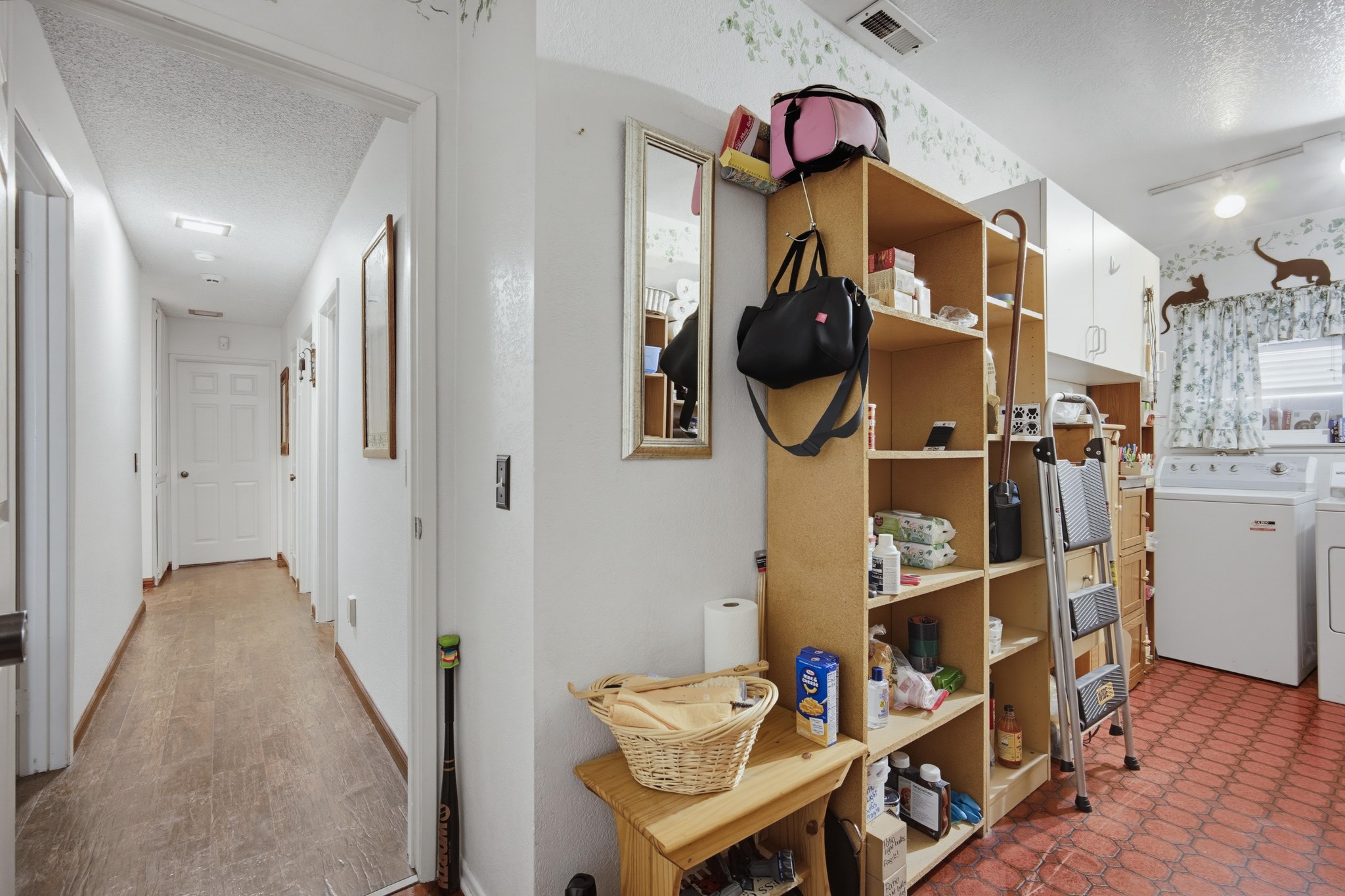 Virtual tour photo 31 of 54 for 1423 Purdue St
