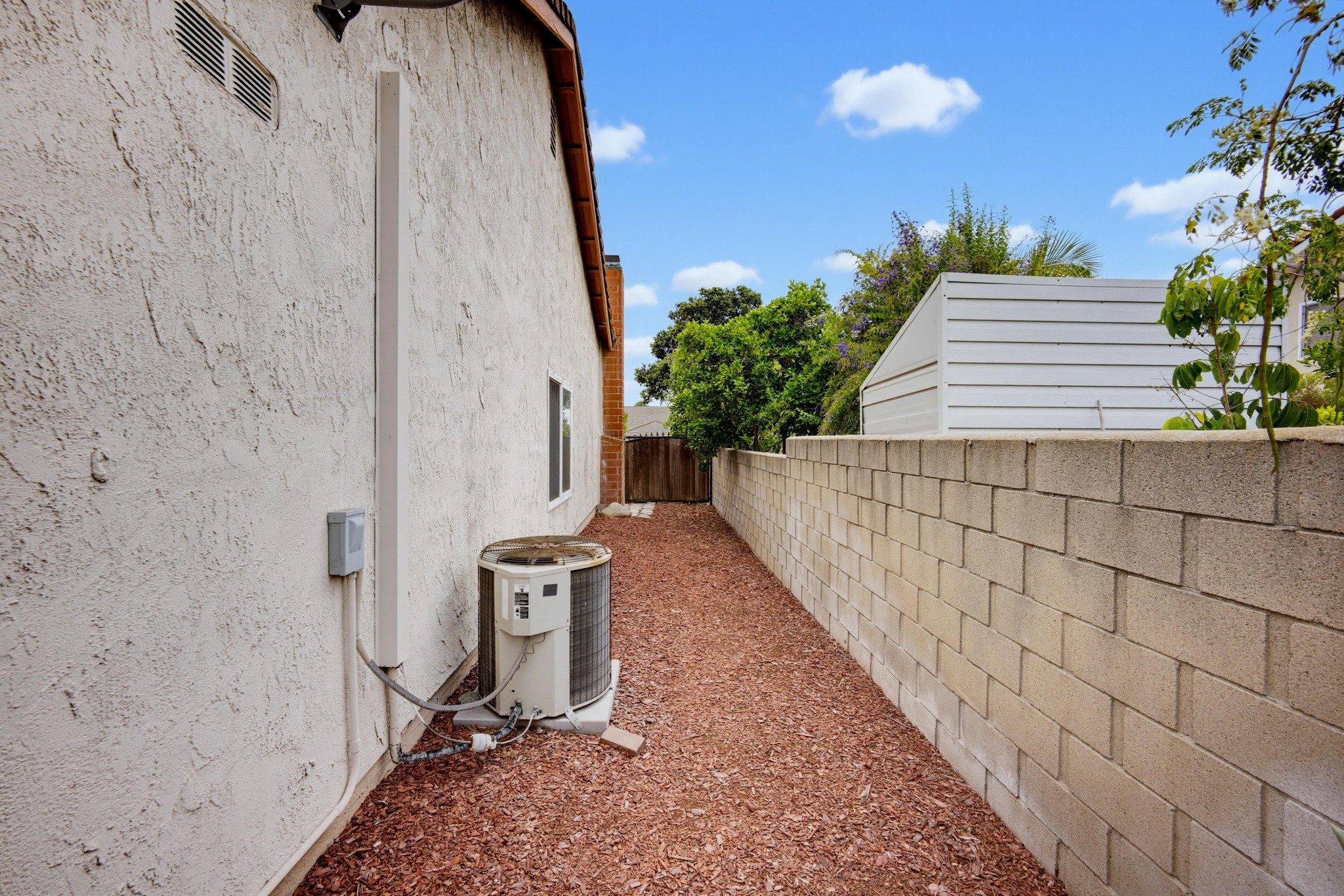 Virtual tour photo 53 of 54 for 1423 Purdue St