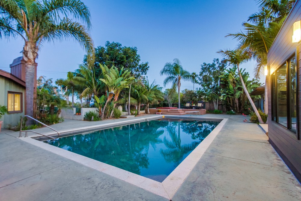 Virtual tour photo 18 of 145 for 1423 Savoy Cir