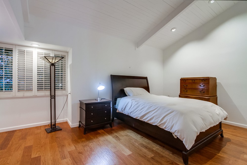 Virtual tour photo 104 of 145 for 1423 Savoy Cir