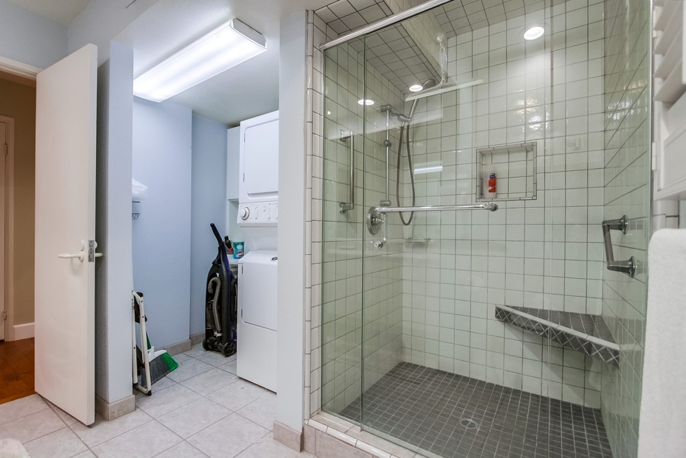 Virtual tour photo 111 of 145 for 1423 Savoy Cir