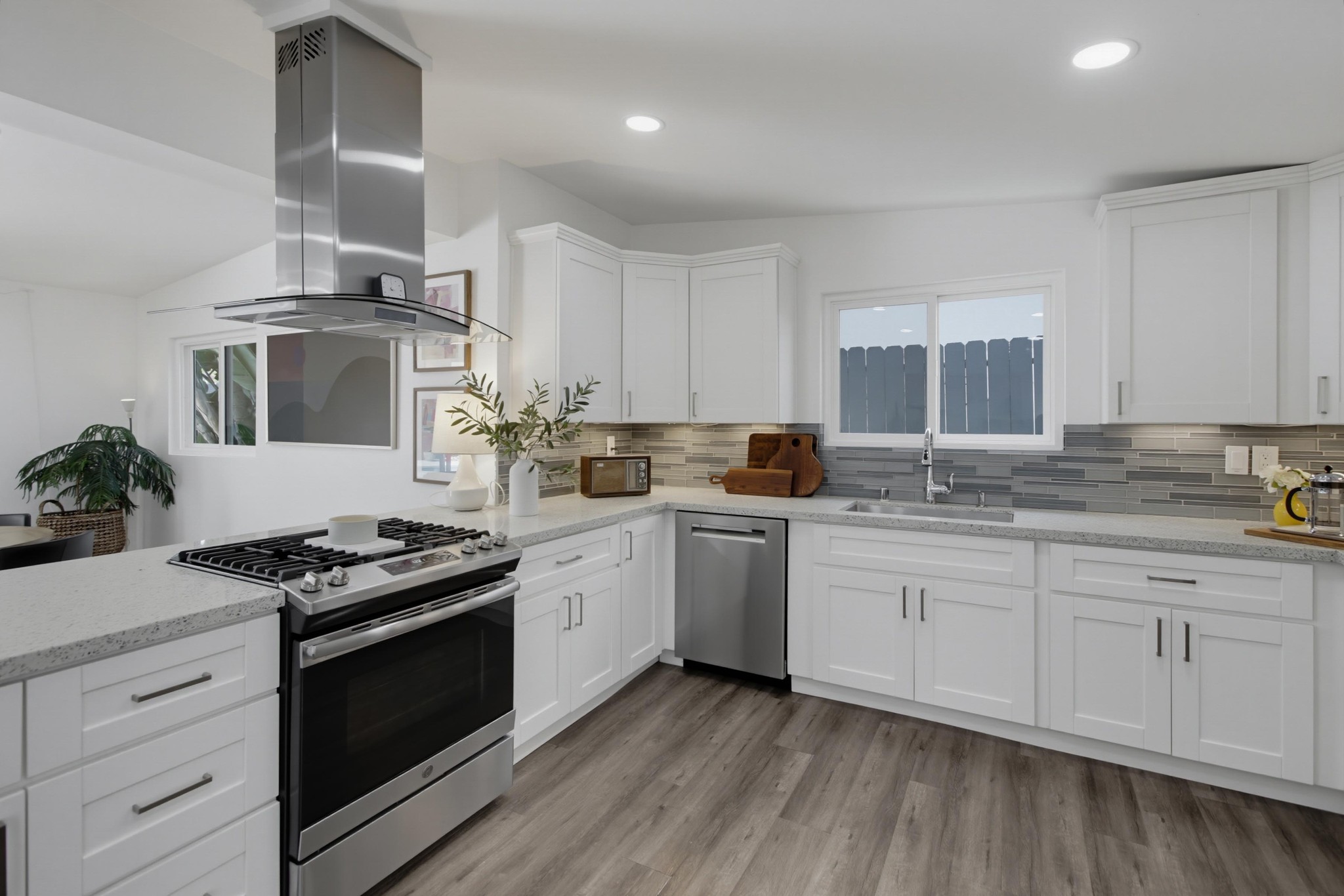 Virtual tour photo 10 of 52 for 1431 California St