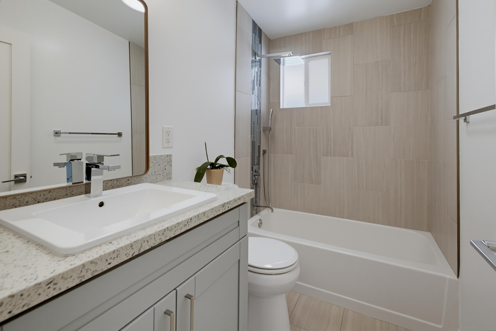 Virtual tour photo 19 of 52 for 1431 California St