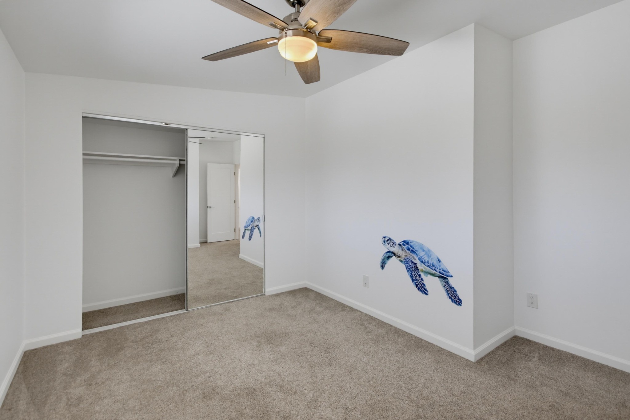 Virtual tour photo 30 of 52 for 1431 California St
