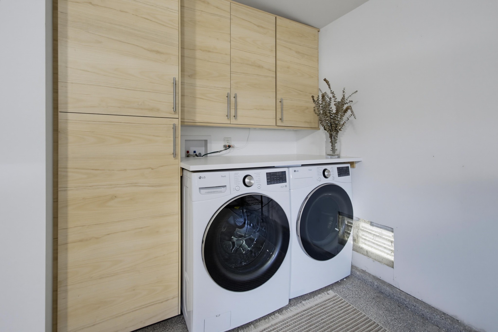 Virtual tour photo 36 of 52 for 1431 California St