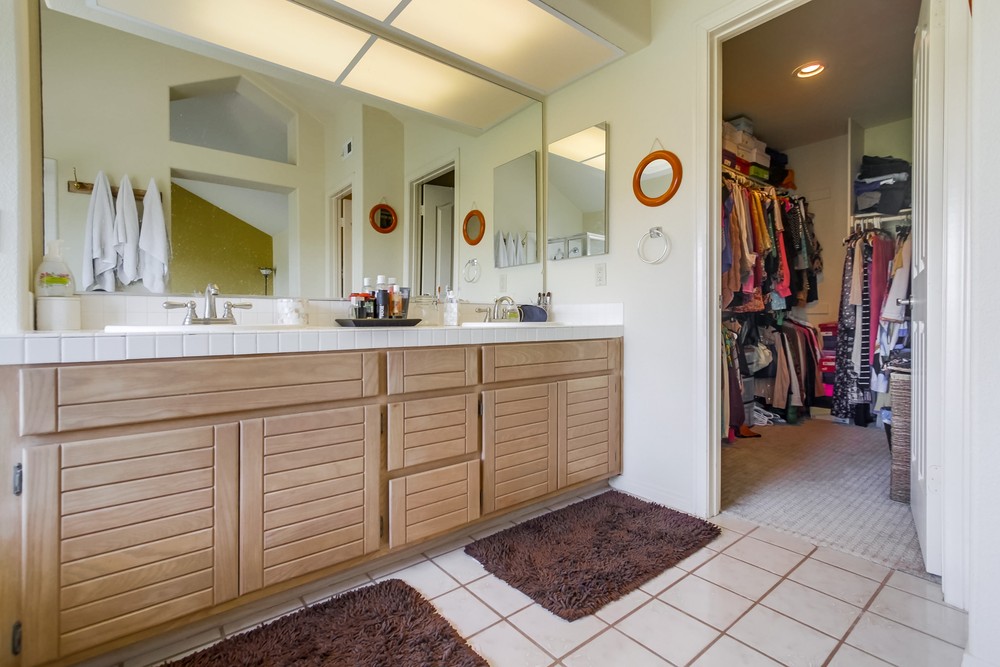 Virtual tour photo 36 of 57 for 14320 Seabridge Ln