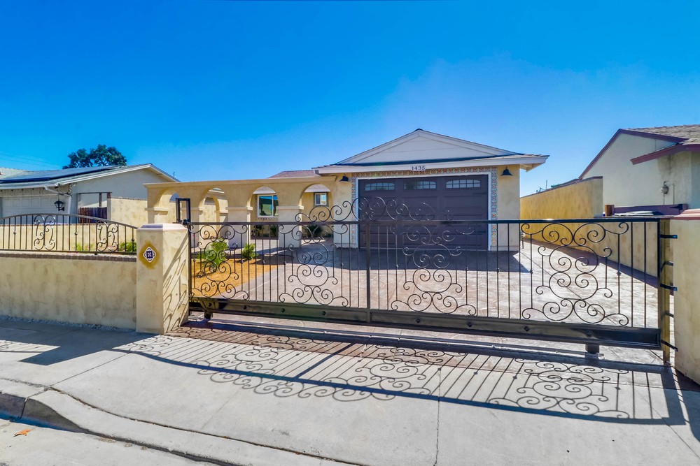 Virtual tour photo 4 of 45 for 1435 Ava St