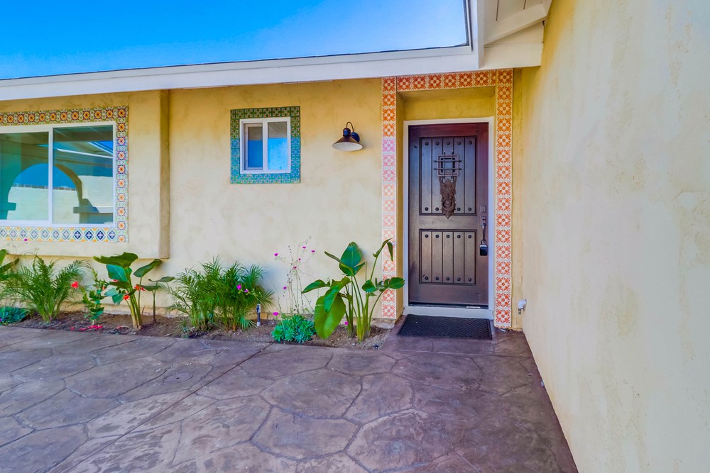 Virtual tour photo 8 of 45 for 1435 Ava St