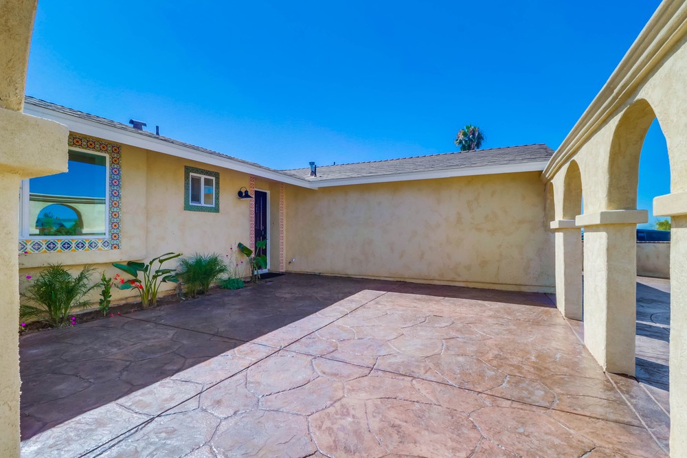 Virtual tour photo 9 of 45 for 1435 Ava St