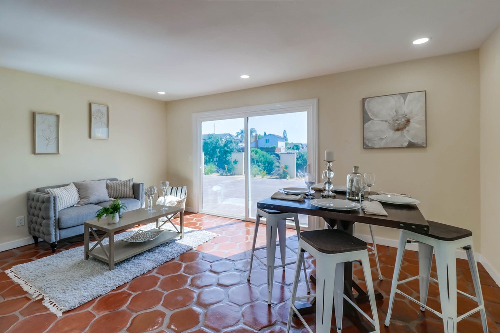 Virtual tour photo 13 of 45 for 1435 Ava St