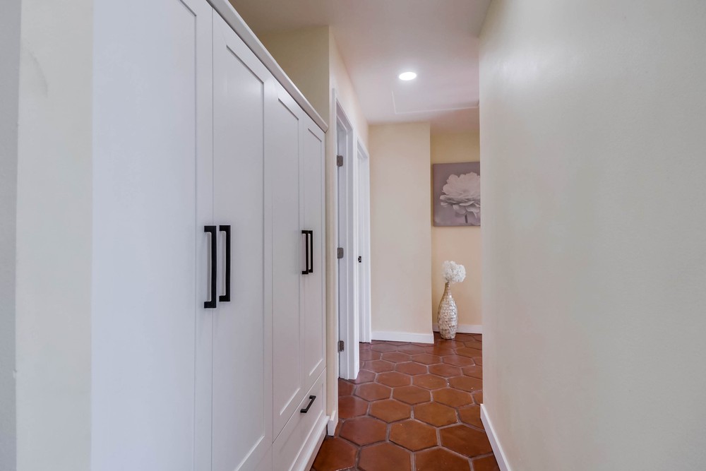 Virtual tour photo 22 of 45 for 1435 Ava St