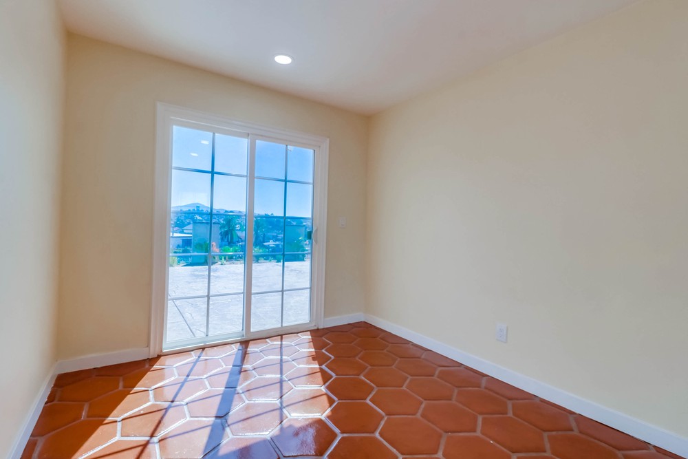 Virtual tour photo 32 of 45 for 1435 Ava St
