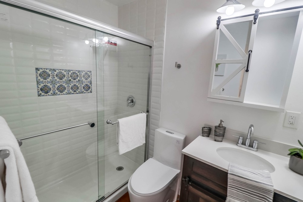 Virtual tour photo 35 of 45 for 1435 Ava St