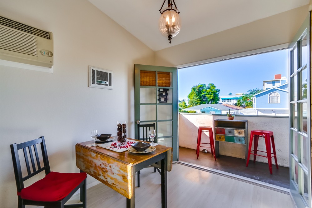Virtual tour photo 17 of 51 for 1435 Essex St #4