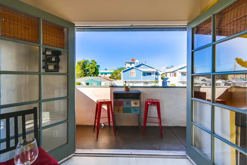 Virtual tour photo 18 of 51 for 1435 Essex St #4