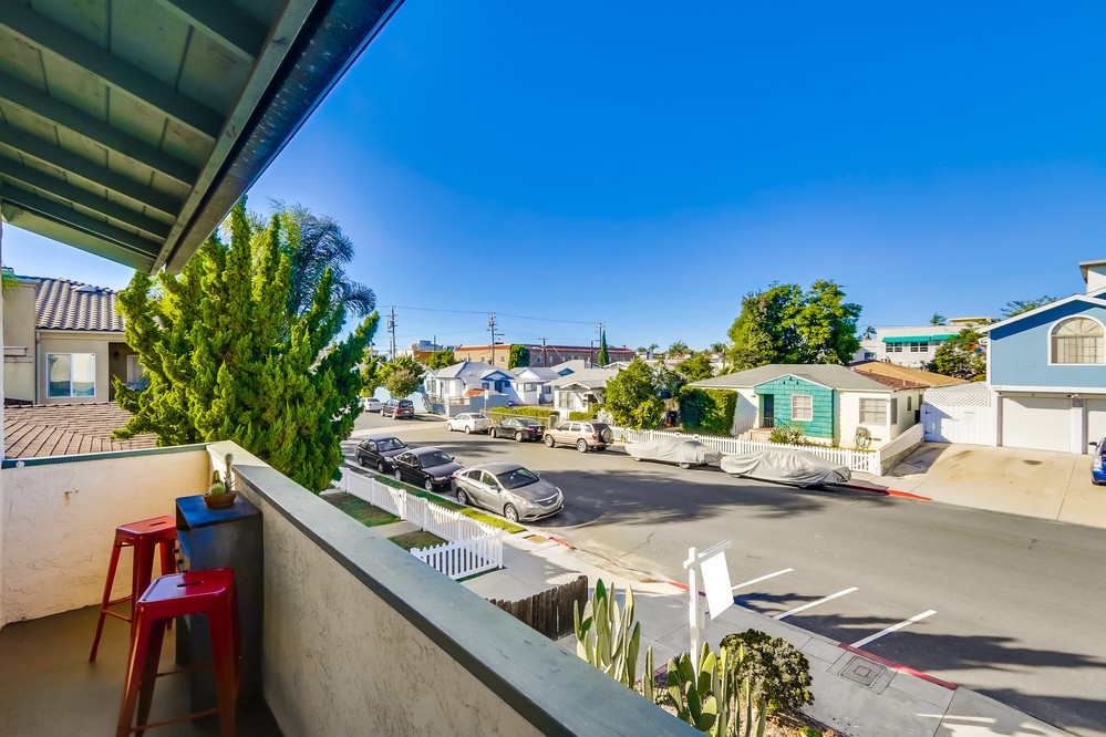 Virtual tour photo 31 of 51 for 1435 Essex St #4