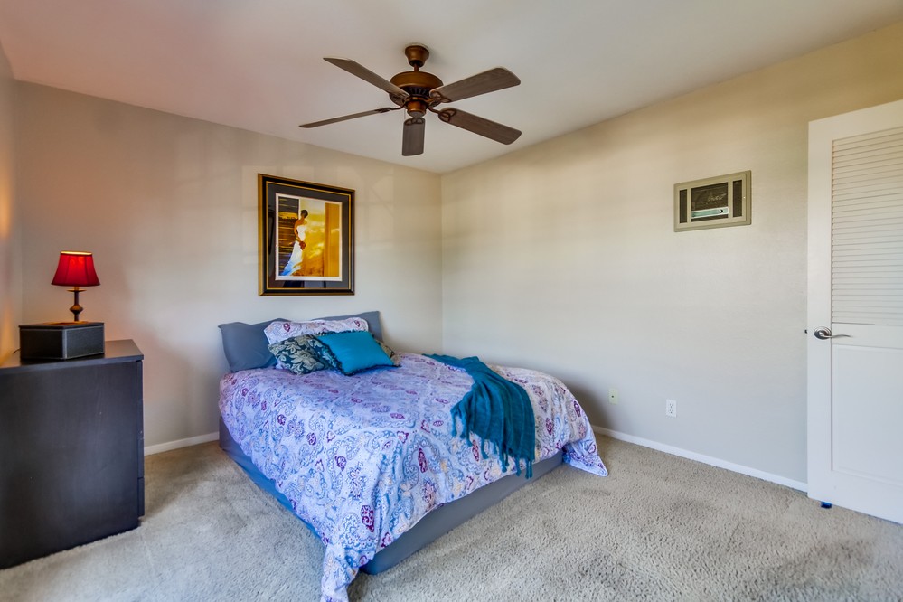 Virtual tour photo 37 of 51 for 1435 Essex St #4