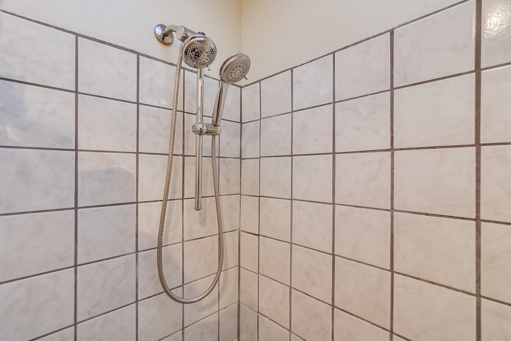 Virtual tour photo 41 of 51 for 1435 Essex St #4