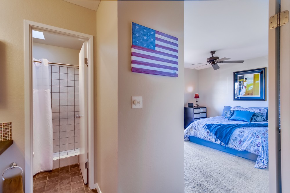 Virtual tour photo 43 of 51 for 1435 Essex St #4