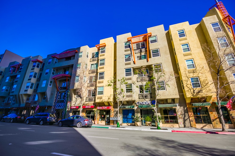 Virtual tour photo 3 of 37 for 1435 India St #406