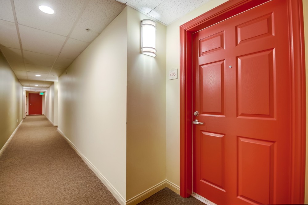 Virtual tour photo 8 of 37 for 1435 India St #406