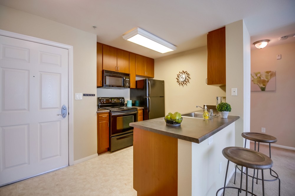 Virtual tour photo 14 of 37 for 1435 India St #406