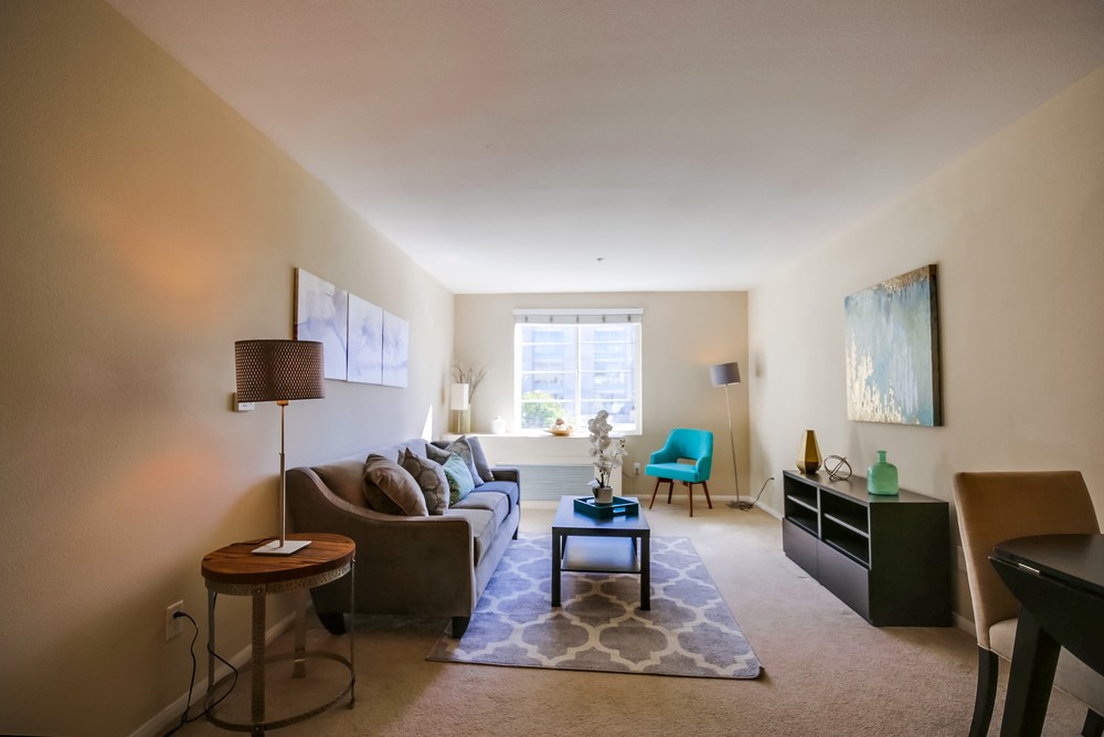 Virtual tour photo 19 of 37 for 1435 India St #406