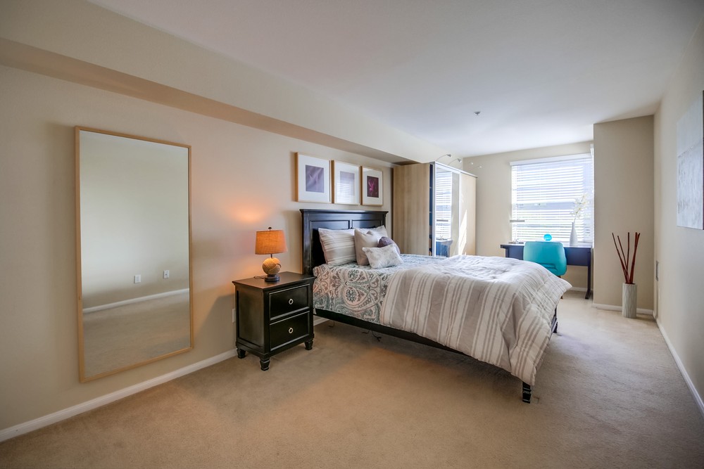 Virtual tour photo 24 of 37 for 1435 India St #406