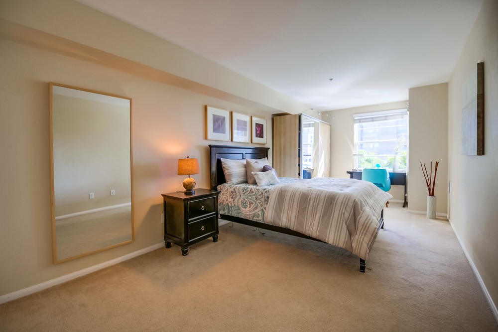 Virtual tour photo 29 of 37 for 1435 India St #406