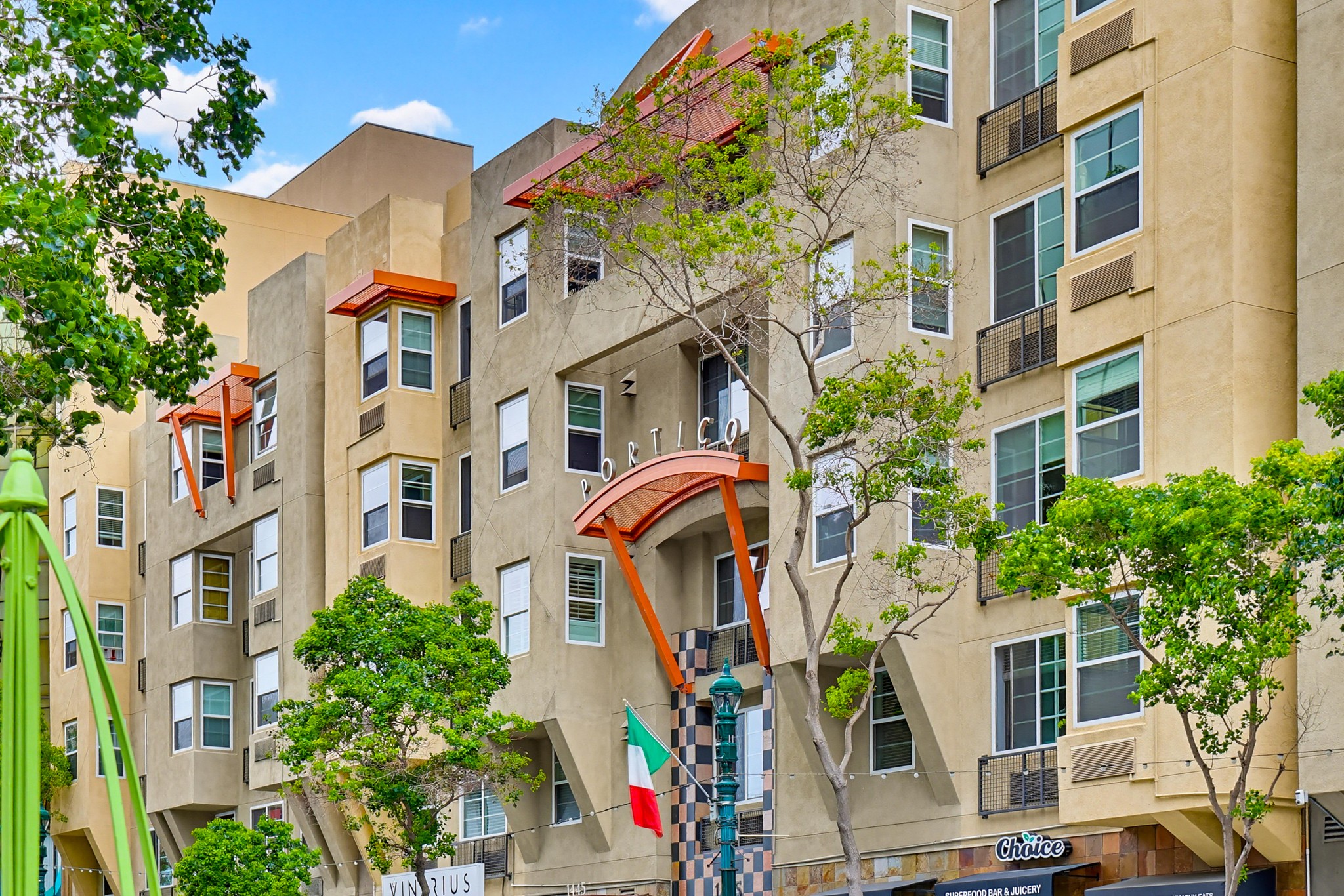 Virtual tour photo 62 of 67 for 1435 India St UNIT 406