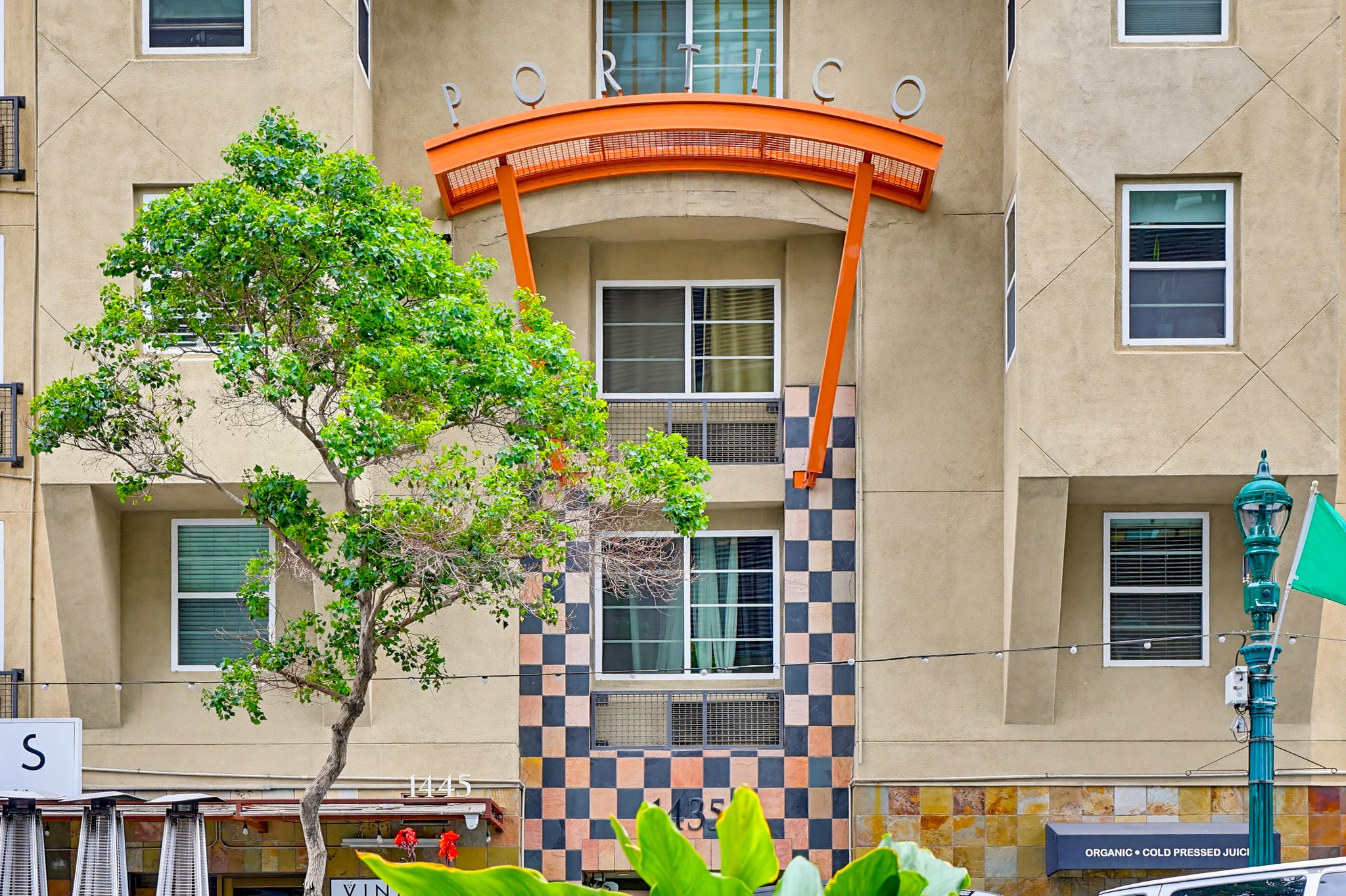 Virtual tour photo 4 of 67 for 1435 India St UNIT 406