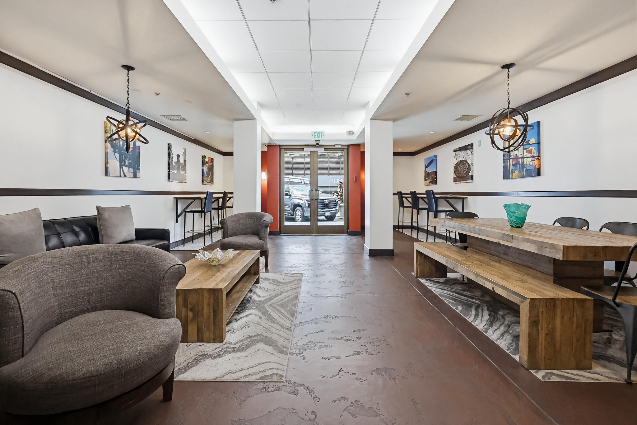 Virtual tour photo 52 of 67 for 1435 India St UNIT 406