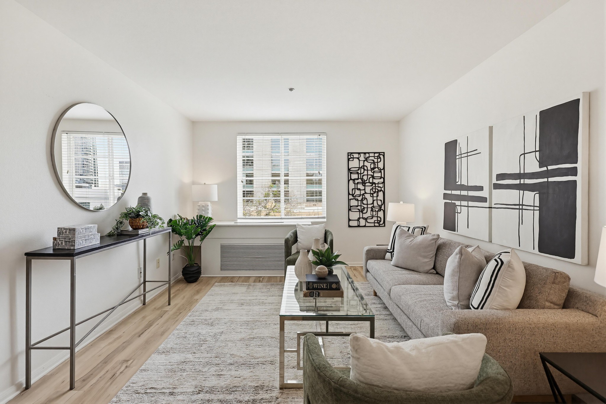 Virtual tour photo 20 of 67 for 1435 India St UNIT 406