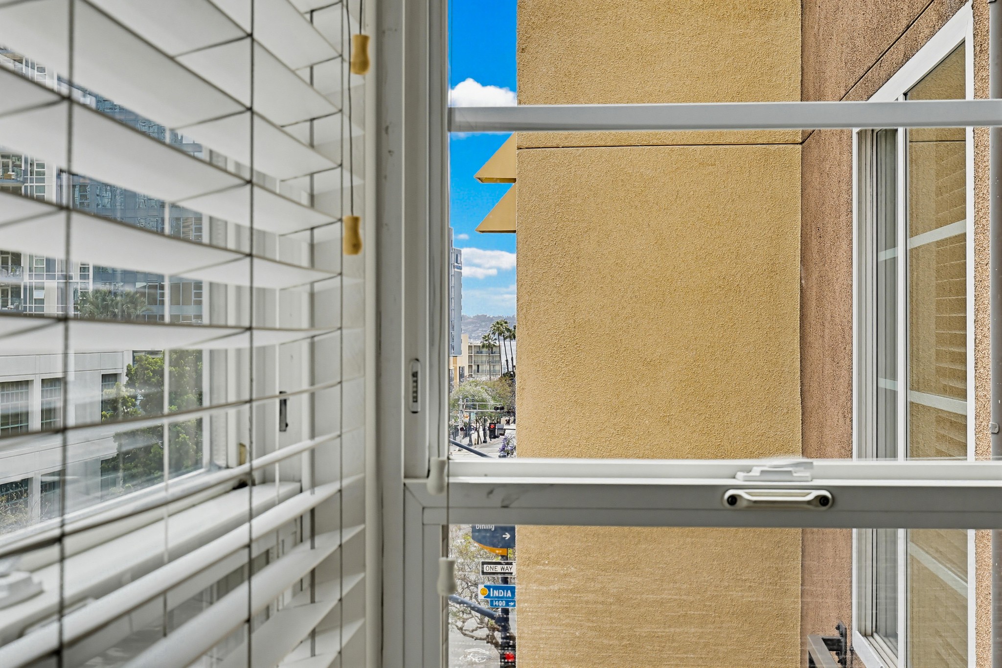 Virtual tour photo 38 of 67 for 1435 India St UNIT 406